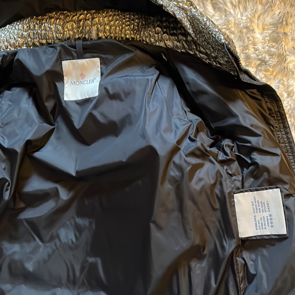 Moncler down puffer jacket - Picture 12 of 14